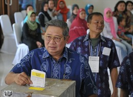 Chỉ có hai ứng viên tranh cử tổng thống Indonesia